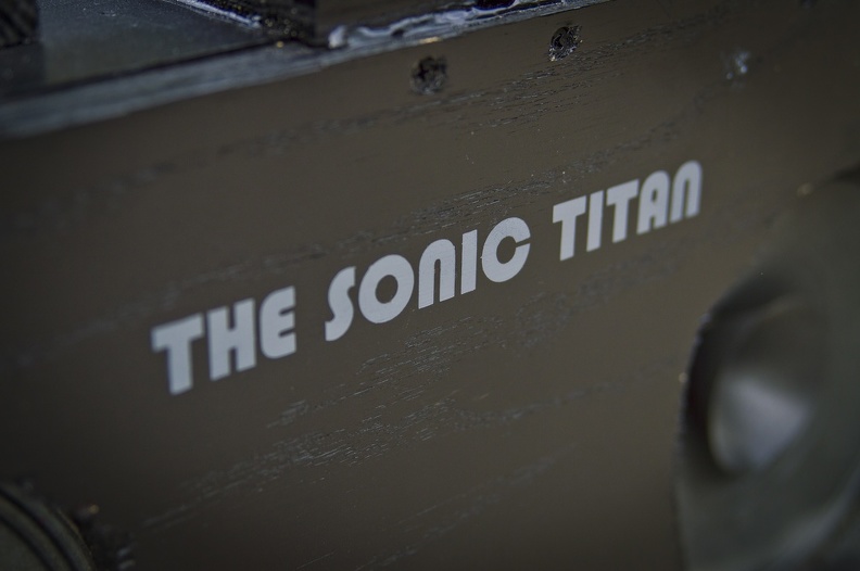 the-sonic-titan_27621778525_o.jpg